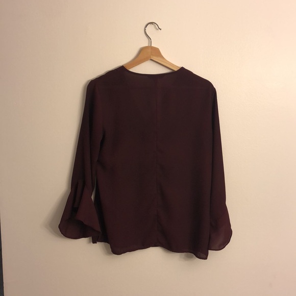 Banana Republic - sm maroon silky button-down w/billowy sleeves - Picture 7 of 7